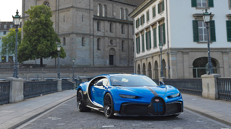 H ακριβοθώρητη Chiron Pur Sport έφθασε στη Ζυρίχη